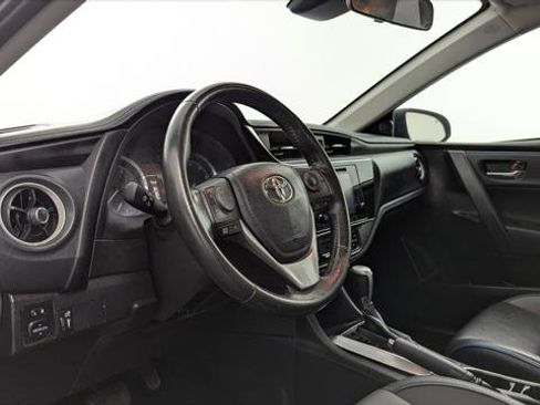Used 2018 Toyota Corolla XSE FWD image 23