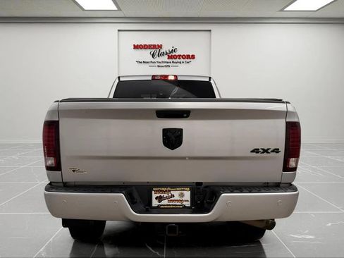 Used 2018 RAM 2500 Laramie w/ Sport Appearance Group AWD/4WD image 6