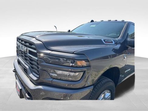 New 2026 RAM 3500 Big Horn AWD/4WD image 50