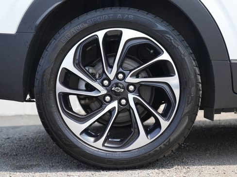 Used 2022 Chevrolet Bolt EUV Premier image 12