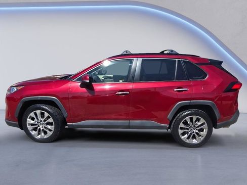 Used 2019 Toyota RAV4 Limited w/ Cold Weather Package AWD/4WD image 2