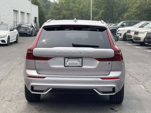 Used 2026 Volvo XC60 B5 Plus w/ Climate Package AWD/4WD image 5