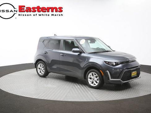 Used 2025 Kia Soul LX w/ LX Technology Package FWD image 47