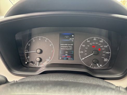 Used 2025 Toyota Corolla LE image 21