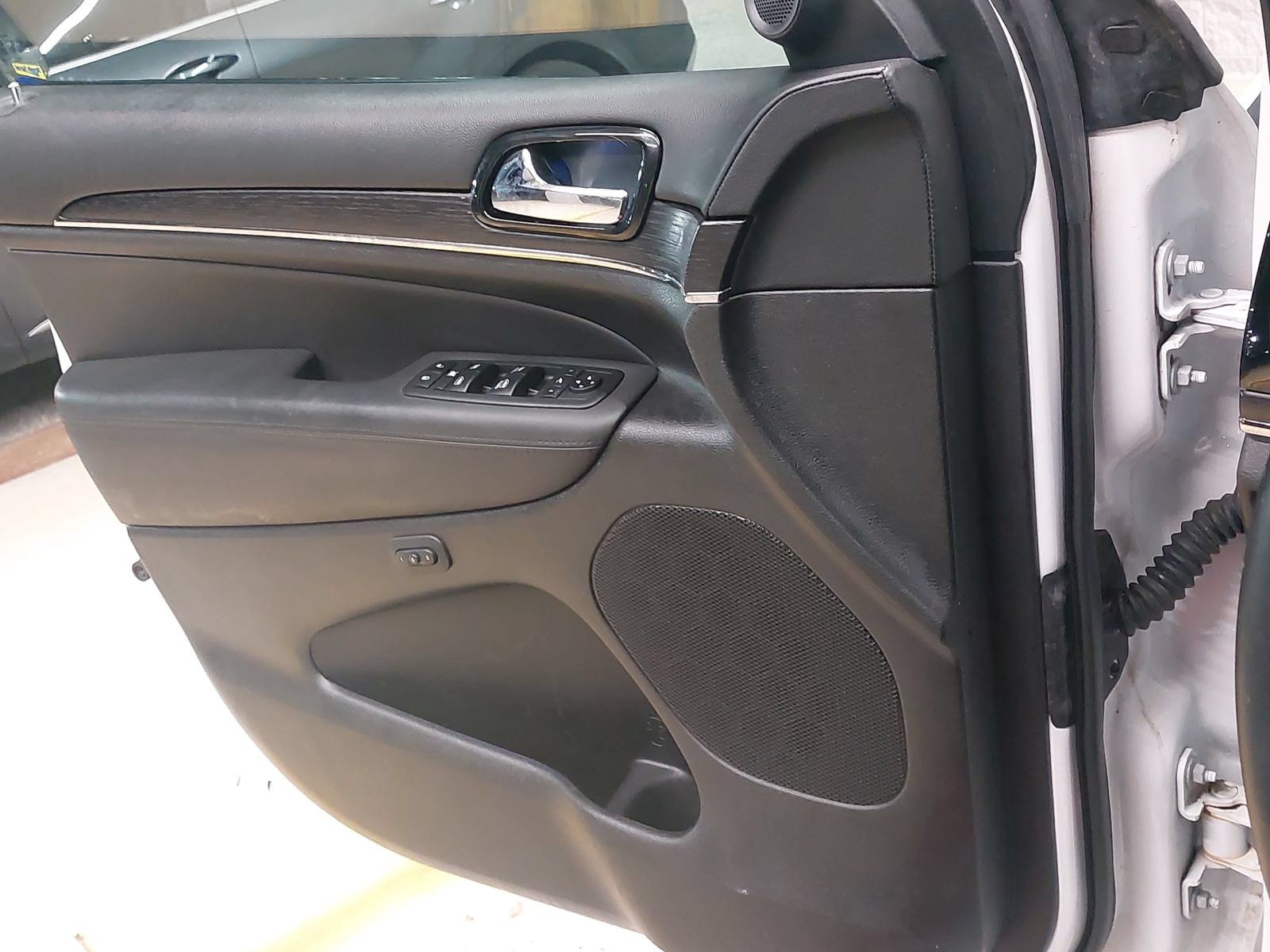Used 2019 Jeep Grand Cherokee High Altitude AWD/4WD image 26