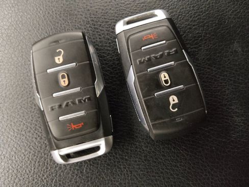 Used 2021 RAM 1500 Big Horn AWD/4WD image 32