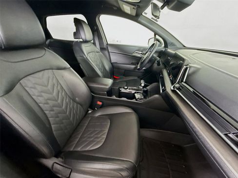 Used 2024 Kia Sportage X-Line image 28
