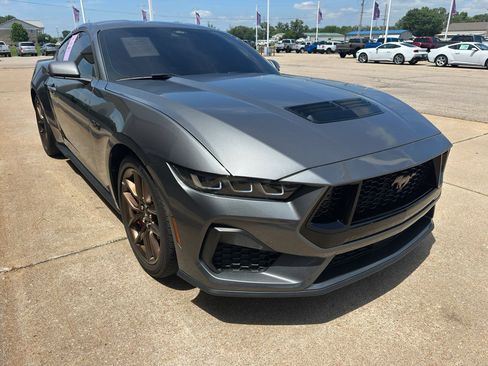 Used 2024 Ford Mustang GT Premium RWD image 2