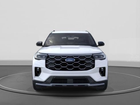 New 2026 Ford Explorer Platinum RWD image 6