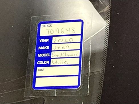 Used 2020 Jeep Grand Cherokee Summit AWD/4WD image 26