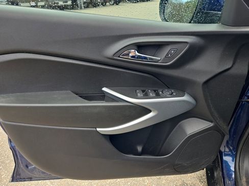 Certified 2024 Chevrolet Trax LS w/ LS Convenience Package image 21