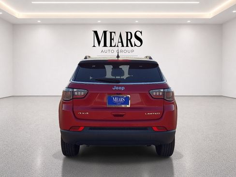 Used 2025 Jeep Compass Limited AWD/4WD image 4