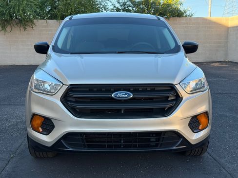 Used 2017 Ford Escape S image 3