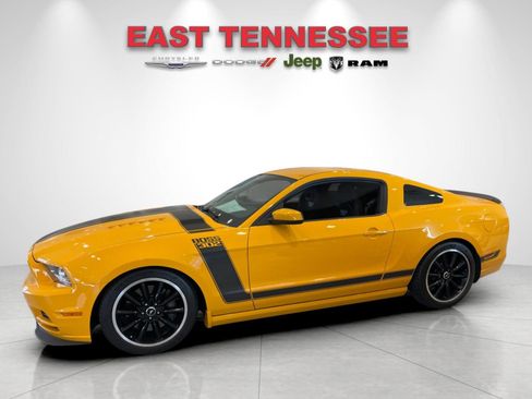 Used 2013 Ford Mustang Boss 302 w/ Boss 302 Accessory Pkg RWD image 6