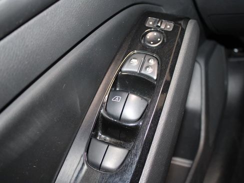 Used 2024 Nissan Altima 2.5 SR image 39