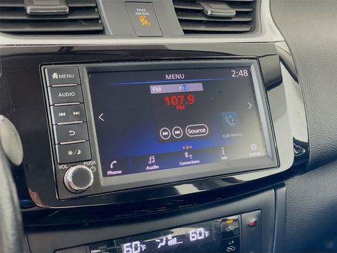 Used 2019 Nissan Sentra SV FWD image 17