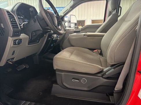 Used 2019 Ford F350 XLT w/ XLT Premium Package AWD/4WD image 11