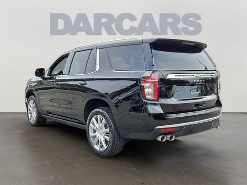 Used 2022 Chevrolet Tahoe High Country w/ Premium Package image 4