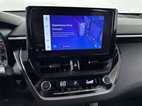Used 2025 Toyota Corolla Cross AWD Hybrid image 14