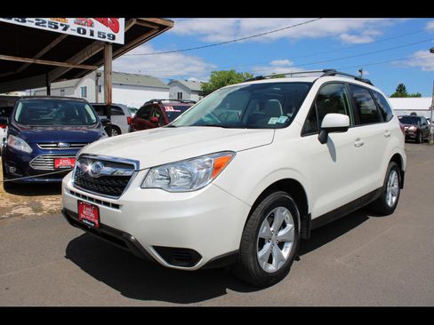 Used 2015 Subaru Forester 2.5i Premium w/ All-Weather Package AWD/4WD image 1