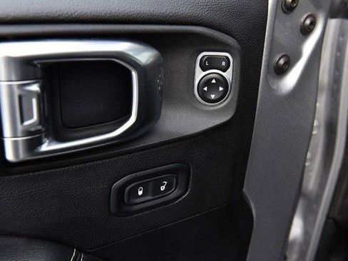 Used 2020 Jeep Wrangler Unlimited Sahara w/ Cold Weather Group image 9