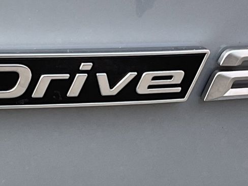 Used 2025 BMW X2 xDrive28i image 8