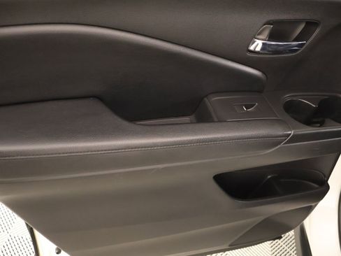 Used 2019 Honda Pilot EX-L image 17