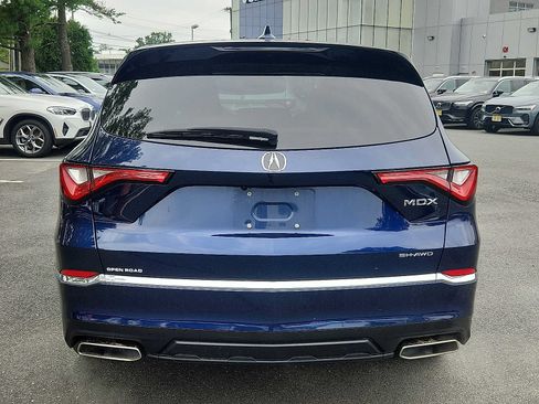 Used 2023 Acura MDX SH-AWD image 5