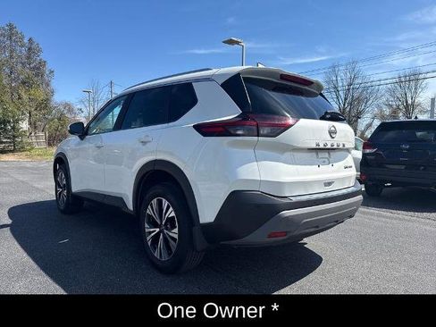 Certified 2023 Nissan Rogue SV w/ SV Premium B Package AWD/4WD image 11