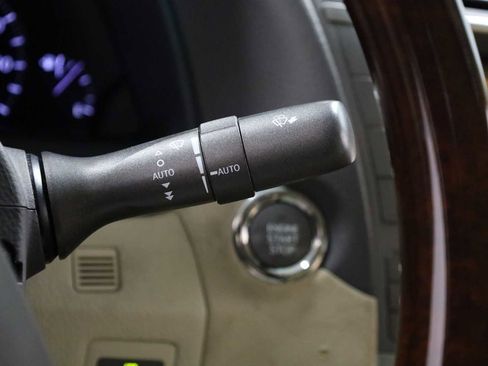 Used 2011 Lexus LS 460 w/ Comfort Pkg image 27