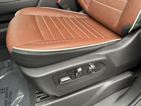 New 2026 GMC Sierra 2500 Denali Ultimate image 24