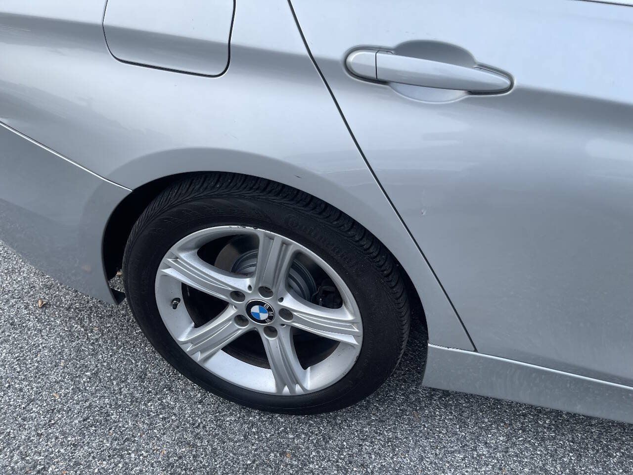 Used 2015 BMW 328i xDrive Wagon AWD/4WD image 30