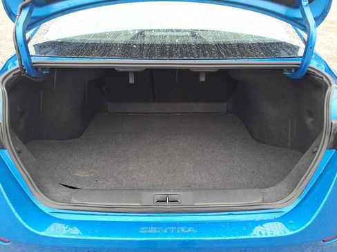 Used 2025 Nissan Sentra SV w/ Trunk Package FWD image 21