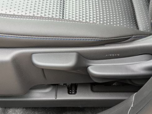 New 2026 Chevrolet Trax LT image 12