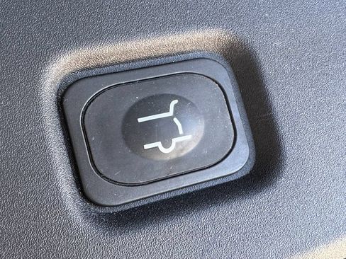 Used 2026 Ford Expedition Active AWD/4WD image 35