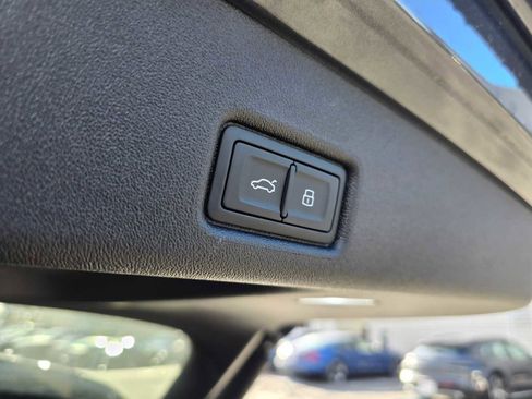 New 2025 Audi SQ5 Premium Plus image 18