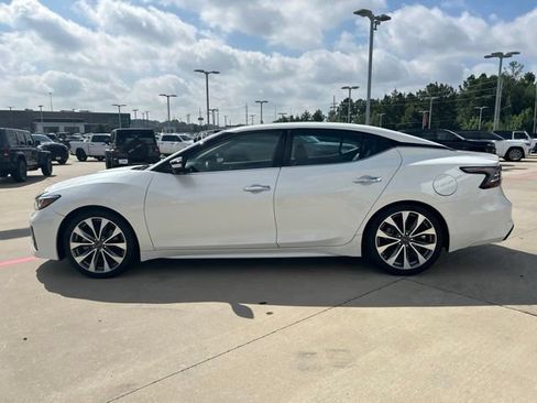 Used 2023 Nissan Maxima Platinum w/ Sport Mat Group FWD image 5