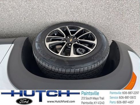 Used 2025 Chevrolet TrailBlazer LT AWD/4WD image 8
