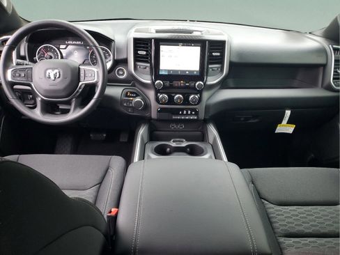 New 2026 RAM 1500 Express AWD/4WD image 11