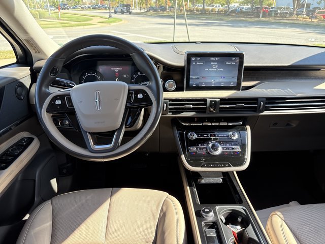 Used 2020 Lincoln Corsair Reserve w/ Appearance Package FWD image 14