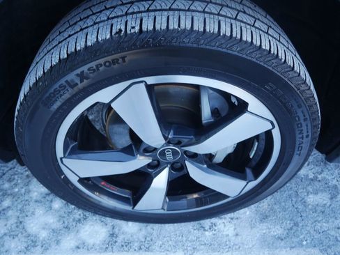 Certified 2023 Audi Q5 2.0T Premium Plus w/ Premium Plus Package image 12