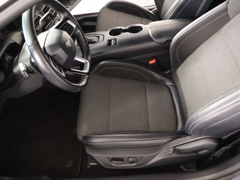 Used 2025 Ford Mustang Coupe image 11