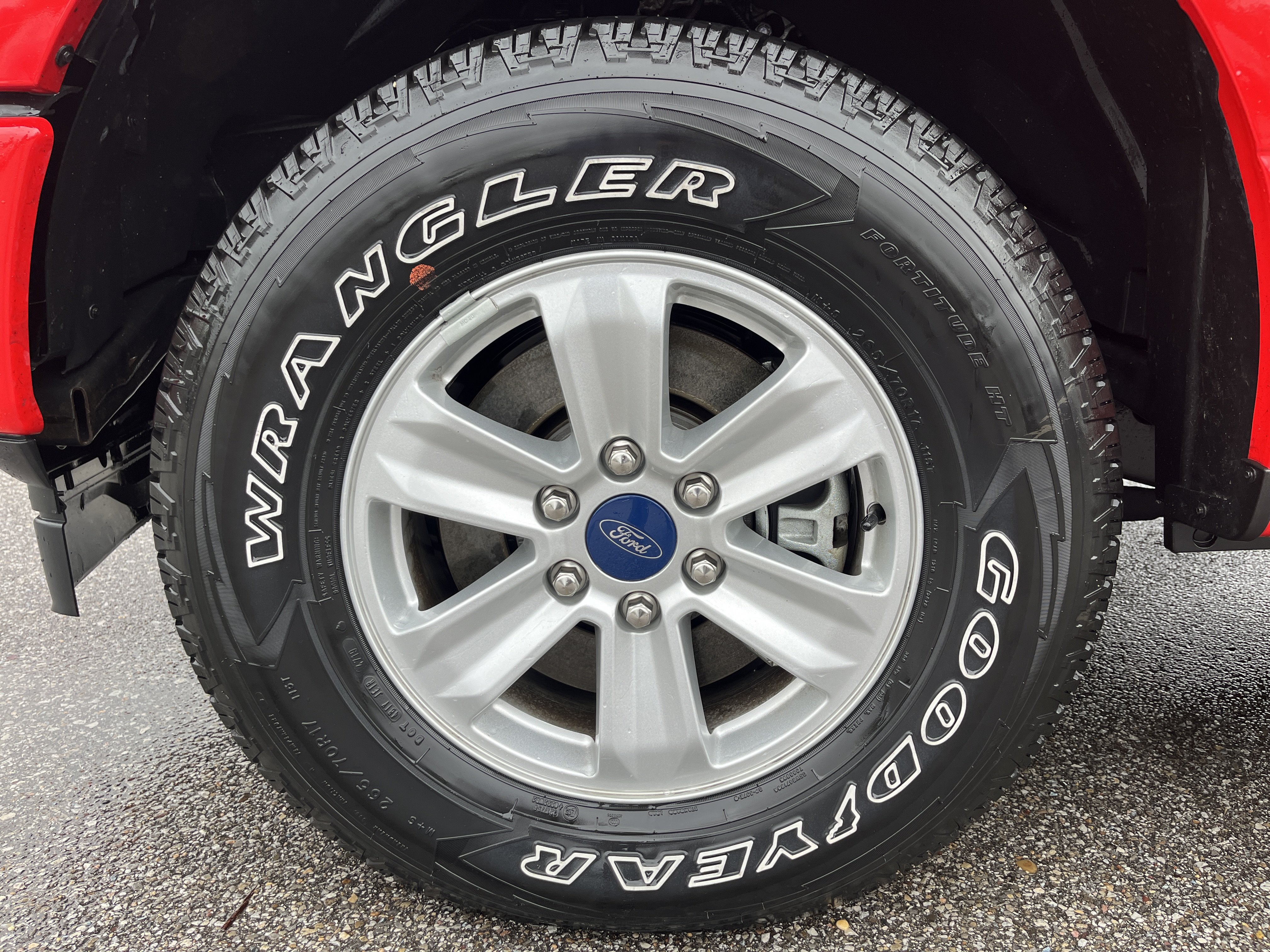 Used 2020 Ford F150 XL w/ Equipment Group 101A Mid AWD/4WD image 8