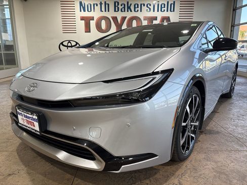 New 2026 Toyota Prius Plug-In Hybrid image 1