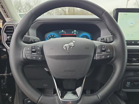 New 2025 Ford Bronco Sport Outer Banks image 15