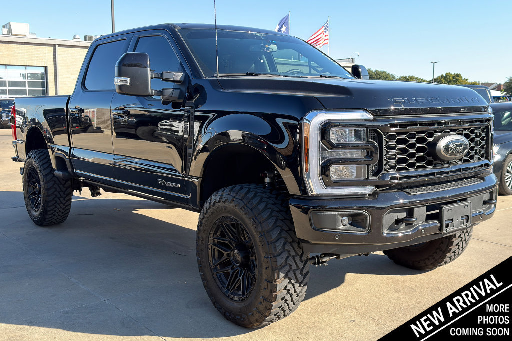 Used 2025 Ford F250 Lariat w/ Lariat Ultimate Package AWD/4WD image 3