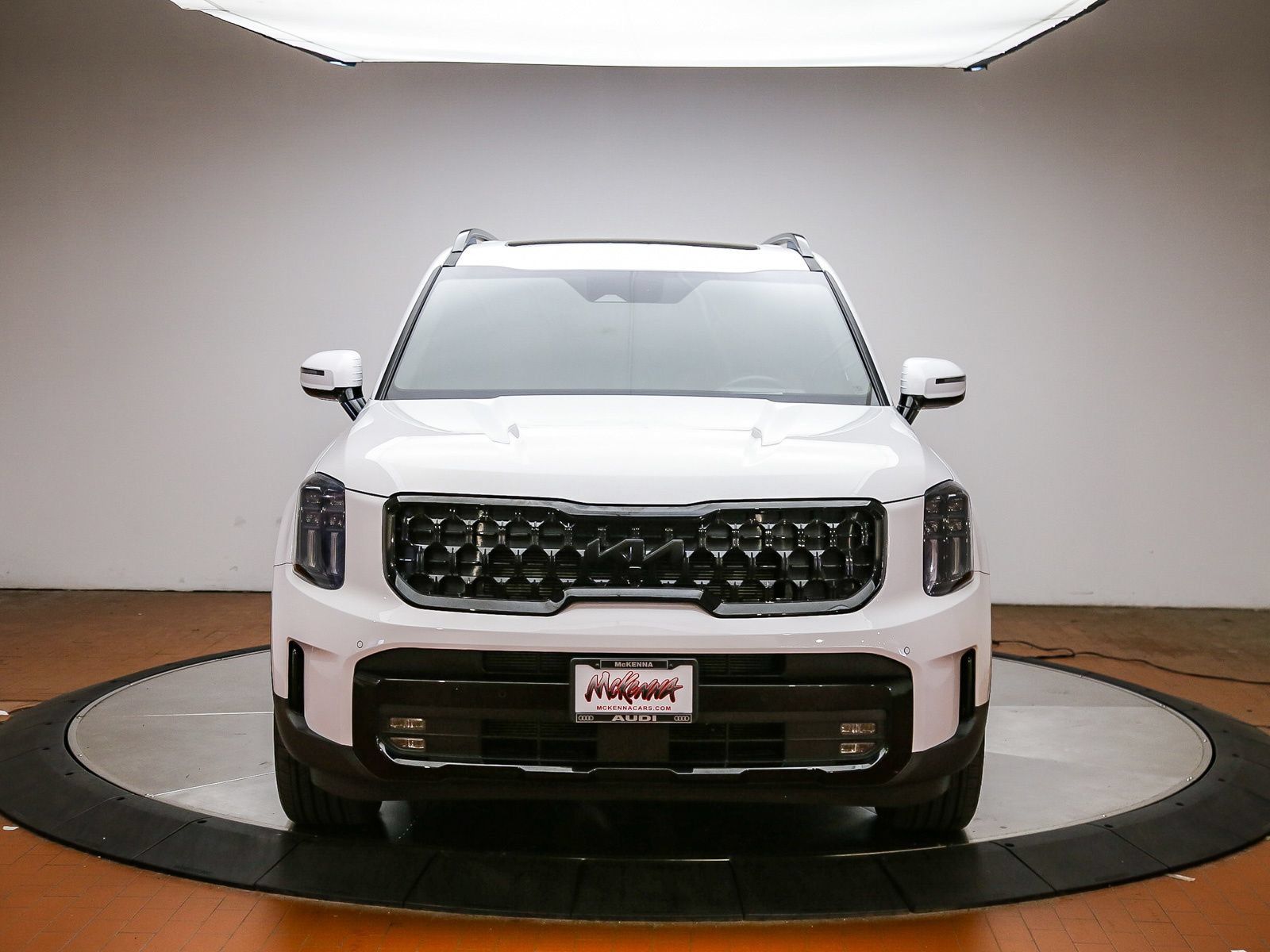 Used 2025 Kia Telluride SX Prestige X-Line AWD/4WD image 2