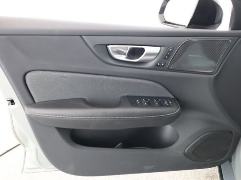 Used 2024 Volvo S60 T8 Ultimate w/ Climate Package image 11