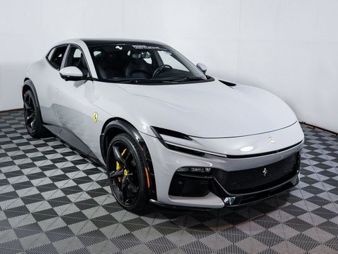 Certified 2025 Ferrari Purosangue image 10