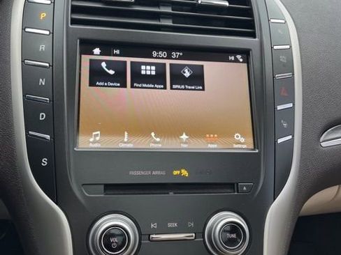 Used 2017 Lincoln MKC Reserve image 40